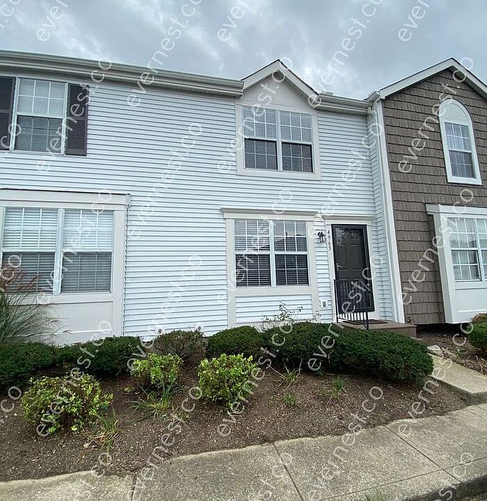 1st image of 4965 Singleton Dr #17C