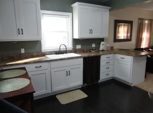 1103 Walnut St, Dallas Center, IA 50063