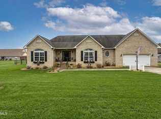 489 Payne Ln, Evensville, TN 37332