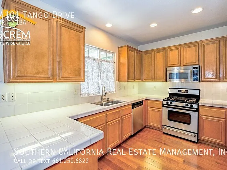 24101 Tango Dr — Photo 17