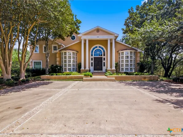 204 Creekridge Dr, Victoria, TX 77904