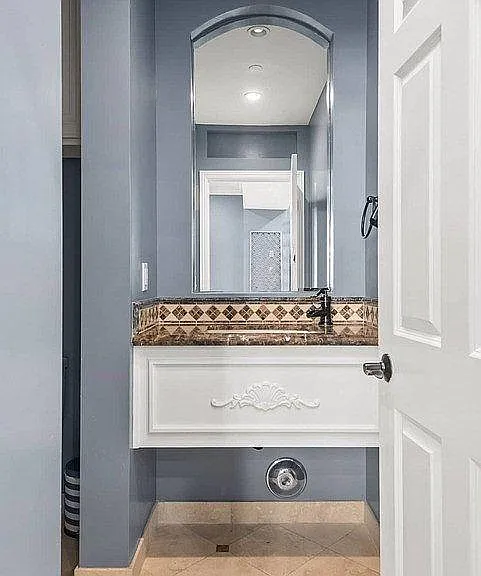 3976 Tilden Ave — Photo 15