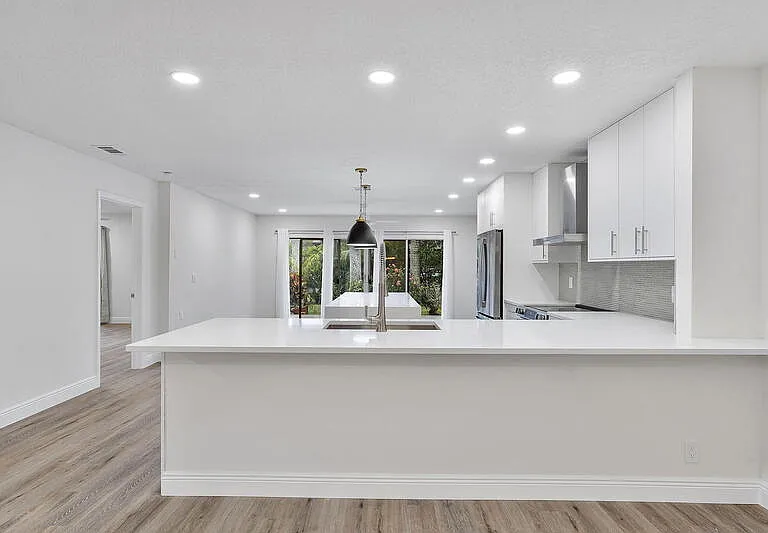 9180 Pine Springs Dr — Photo 8