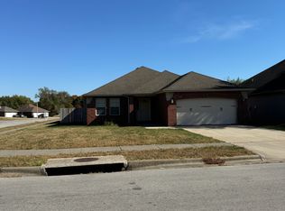 1132 S Ventura Ave, Springfield, MO 65804