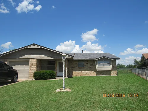 3505 NE Silcott Pl Photo 1