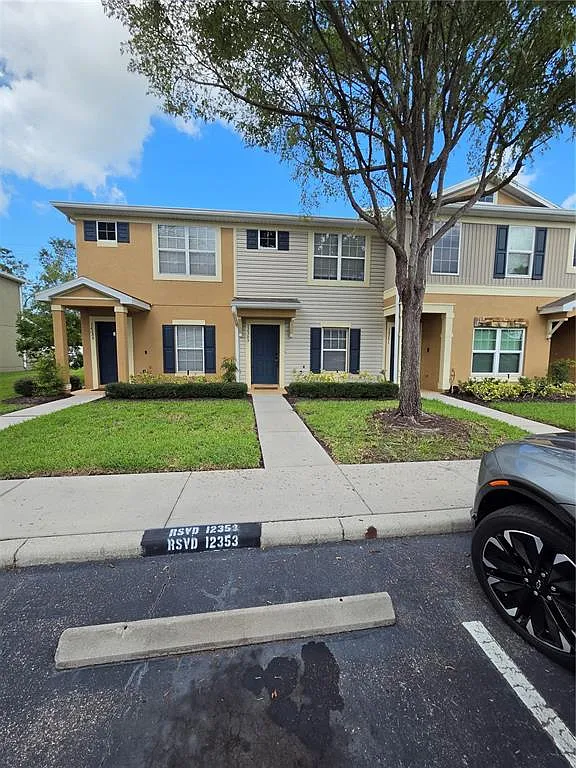 2 bed, 2.5 bath, 1248 sqft, $1,800 — Photo 1