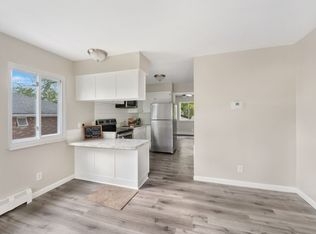 849-851 E Wilbeth, Akron, OH 44306