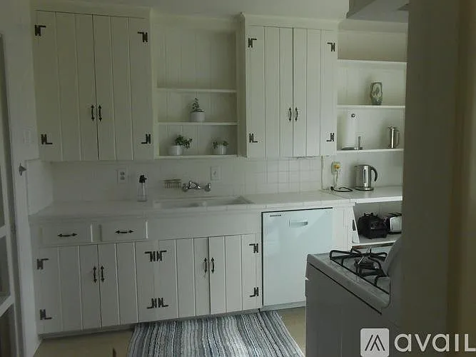 2417 Rosamond St #2417 — Photo 4