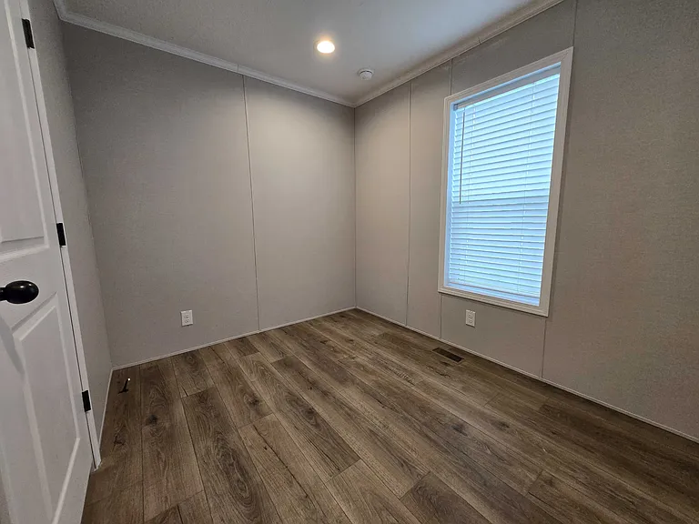 29800 Guilford Cir #414 — Photo 19