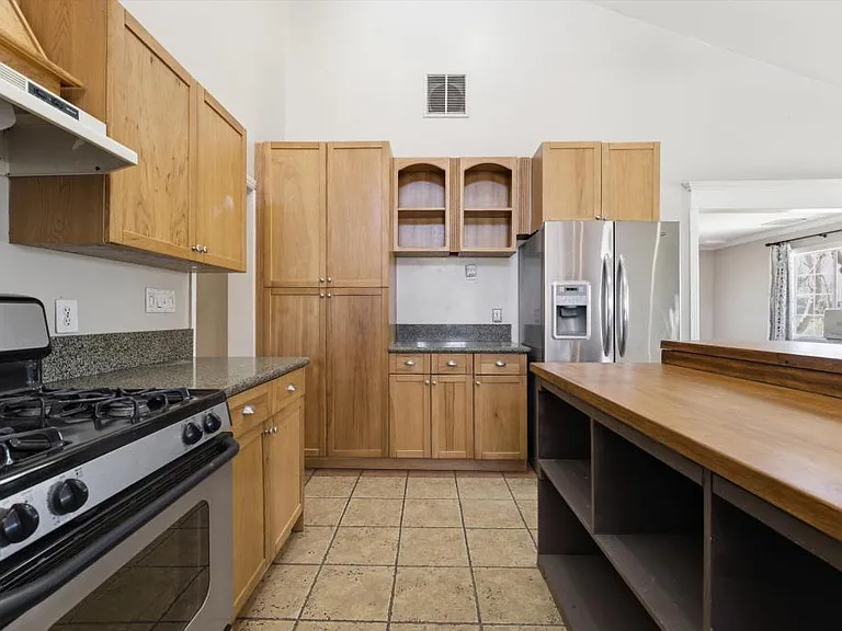 13237 E Ave W #8 — Photo 8