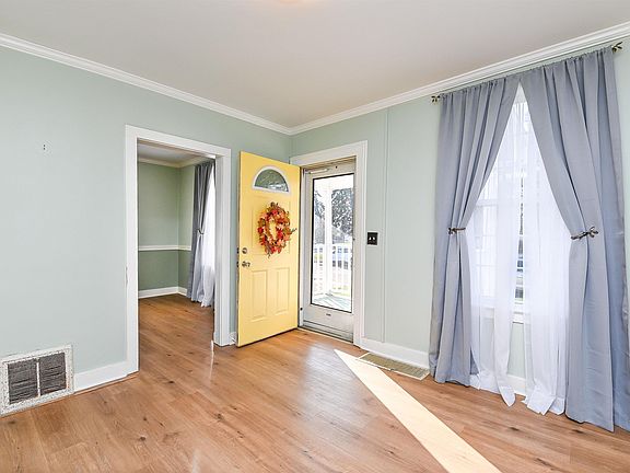 5th image of 3818 N Vincent Ave