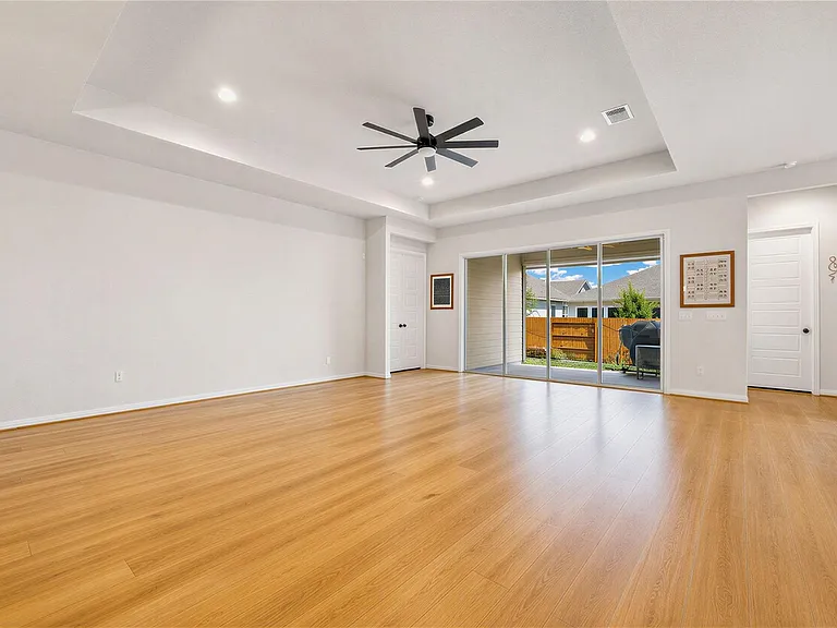 8204 Orizzonte St — Photo 14
