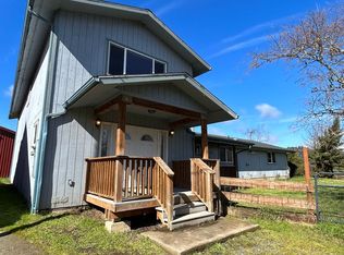52734 Reedsford Rd, Myrtle Point, OR 97458