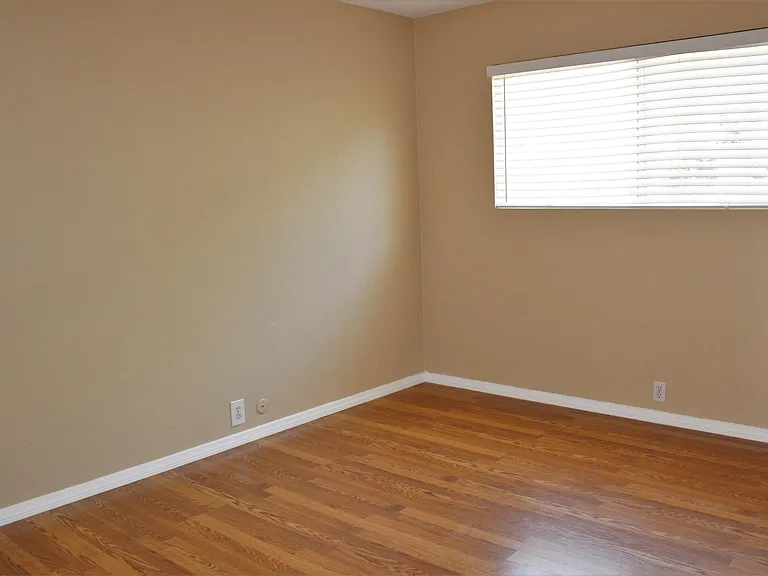 2750 Dahlia Ave — Photo 23