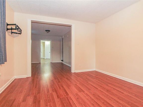 5th image of 3004 N 2nd St