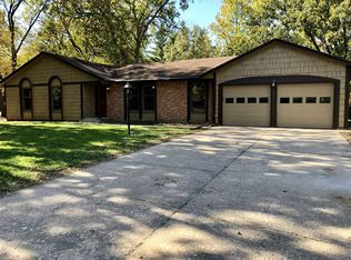 3311 SW Jardine Ct, Topeka, KS 66611