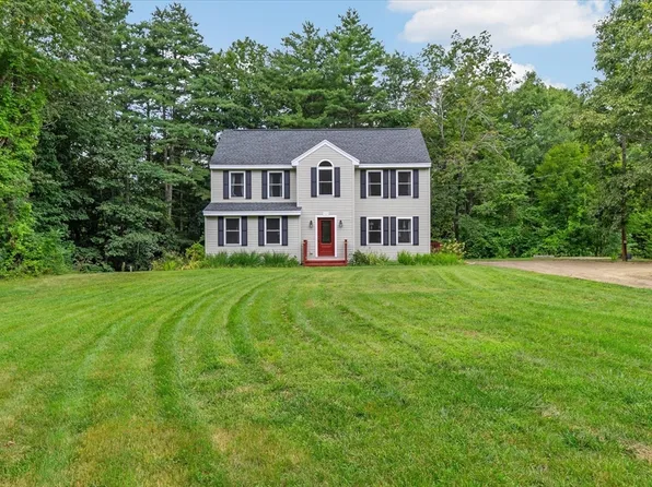 140 Burrage St, Lunenburg, MA 01462
