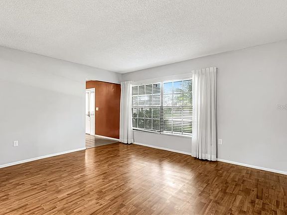 2nd image of 296 Arbor Glen Dr