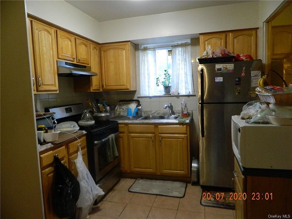 2nd image of 3533 Tiemann Ave