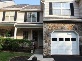 209 Concord Pl, North Brunswick, NJ 08902