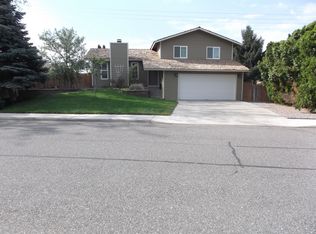 307 N Oklahoma St, Kennewick, WA 99336
