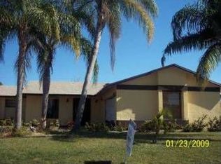 2617 SE Ibis Ave, Port Saint Lucie, FL 34952