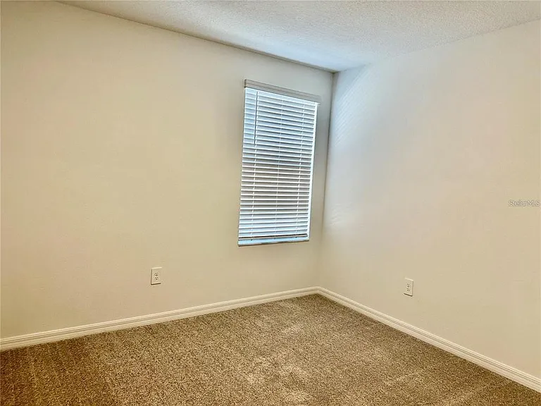 17606 Happytrails St — Photo 25
