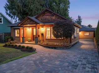 2617 Doncaster Dr, Victoria, BC V8R 2W5