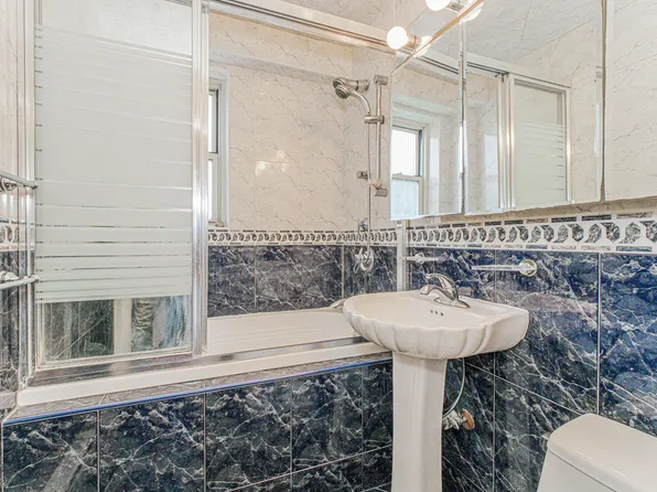 2483 West 16th Street image 23 of 25