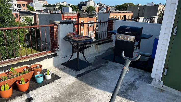 Rented by Corcoran | media 16