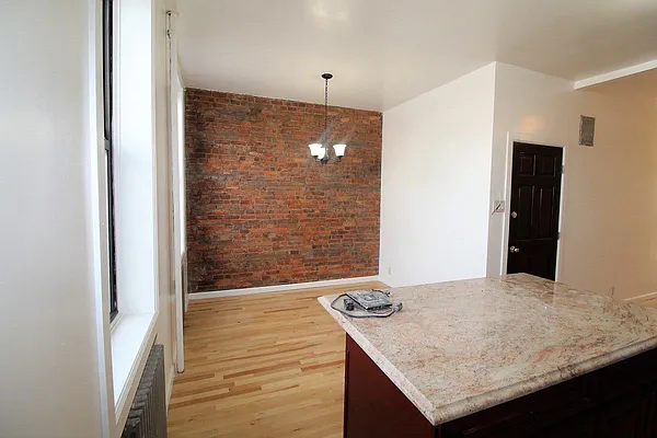 Rented by Compass | media 12