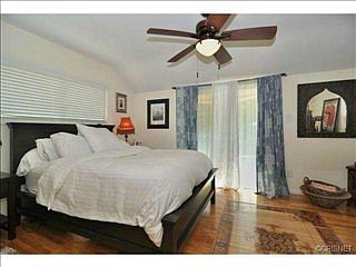 3rd image of 5001 Catalon Ave