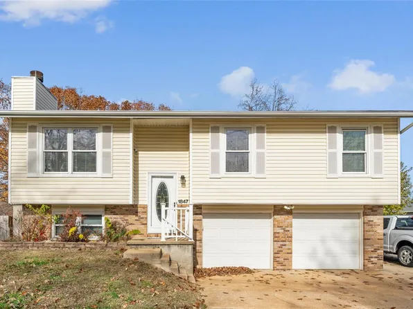1847 Chippendale Ln, Imperial, MO 63052