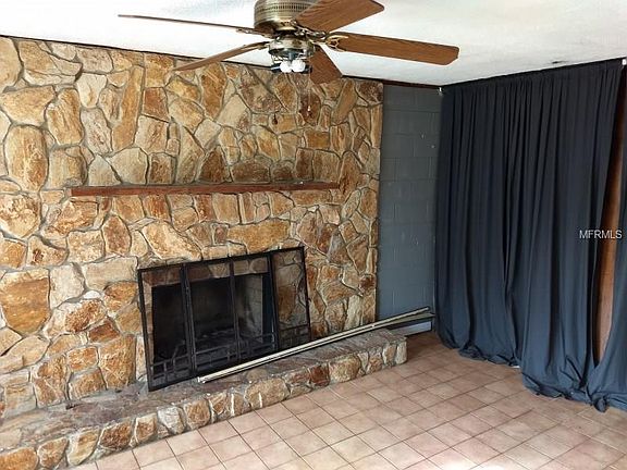 2nd image of 8835 Auburn Way