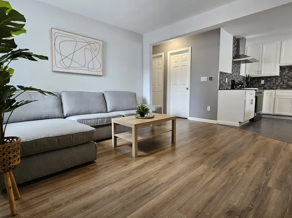 (undisclosed Address), Saint Ann, MO 63074