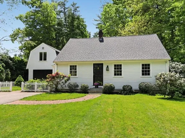 178 Main St, Hanover, MA 02339