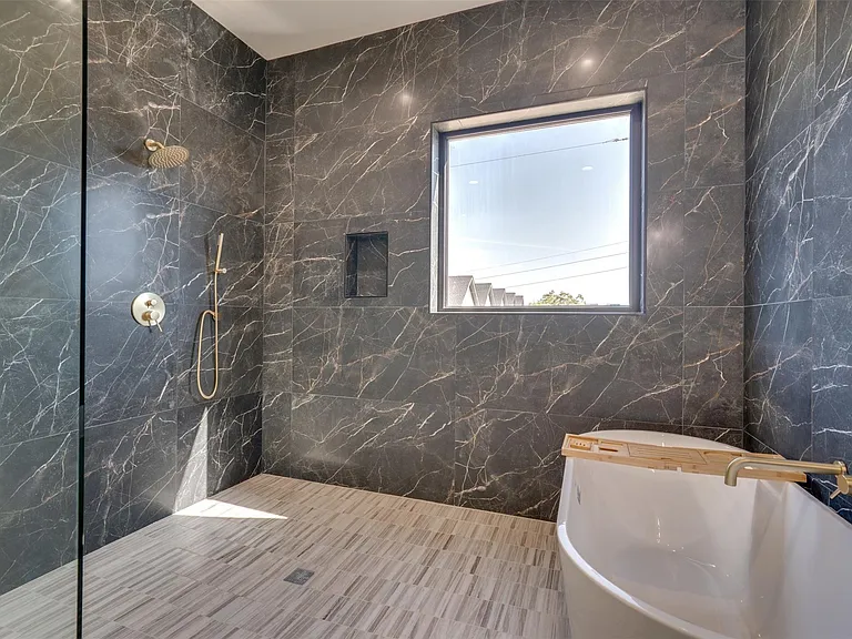 3825 Munger Ave — Photo 27