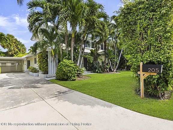 3rd image of 205 Jamaica Ln