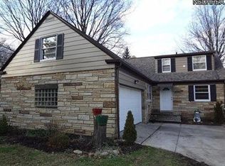 4599 Anderson Rd, South Euclid, OH 44121