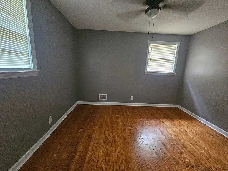 2709 Haymarket Rd — Photo 16