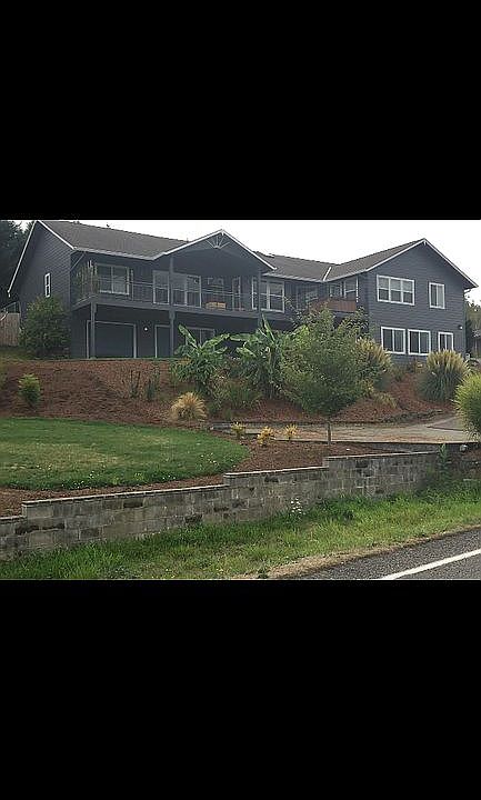 1st image of 6203 NE 78th St