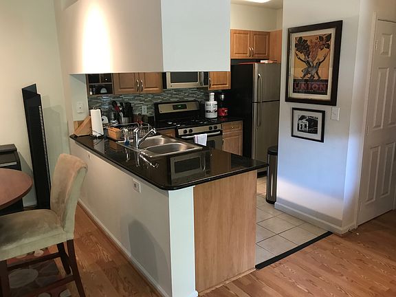 4th image of 4409 Weatherington Ln Unit 303