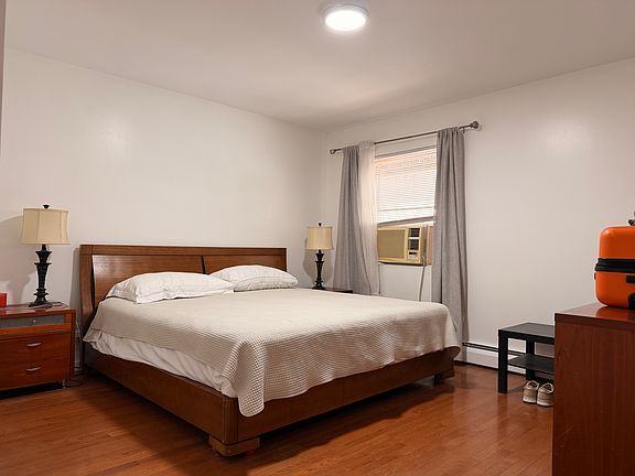 5th image of 1735 Prospect Pl #3