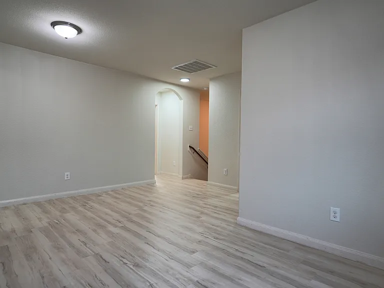 344 Magnolia Dr — Photo 26