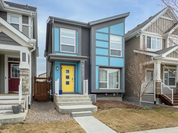 9635 225th St NW, Edmonton, AB T5T 7K5