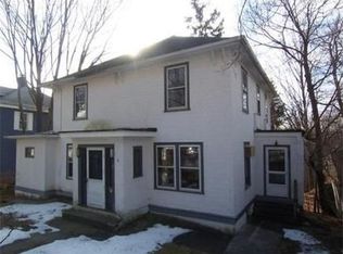 11 Rob Roy Rd, Worcester, MA 01602