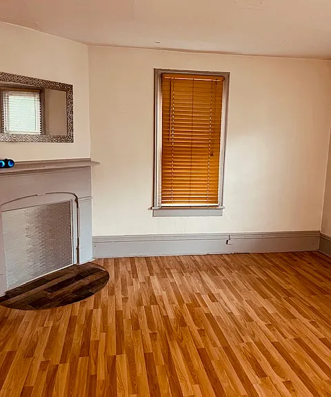 21 N Chestnut St — Photo 7