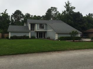 2426 Fallen Tree Dr W, Jacksonville, FL 32246