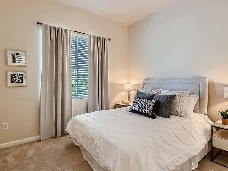 7673 S Joplin Ct — Photo 12