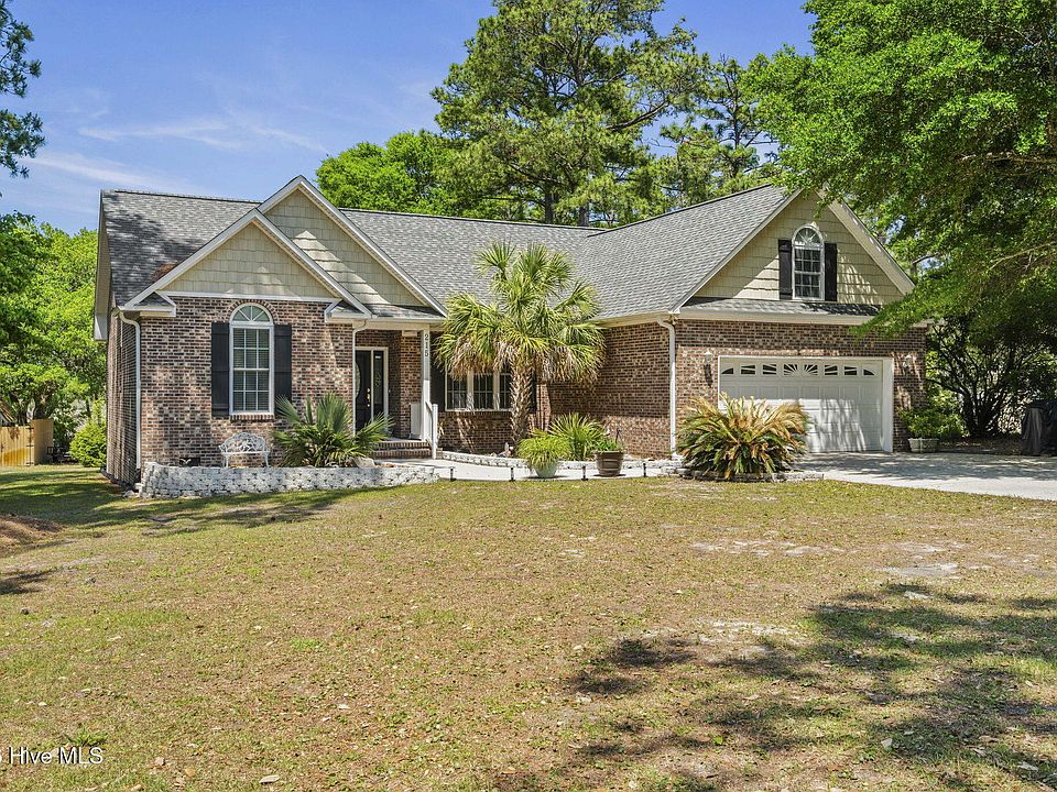 1st image of 215 Star Hill Drive